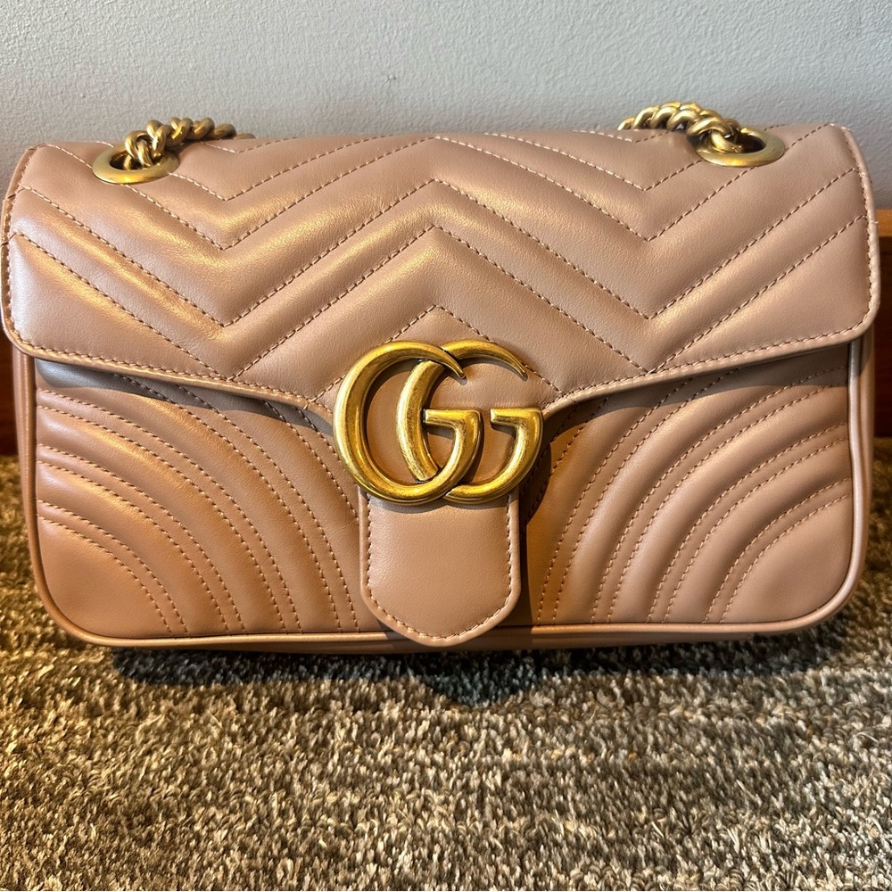 Gucci Matelasse Small GG Marmont Shoulder Bag in Porcelain Rose